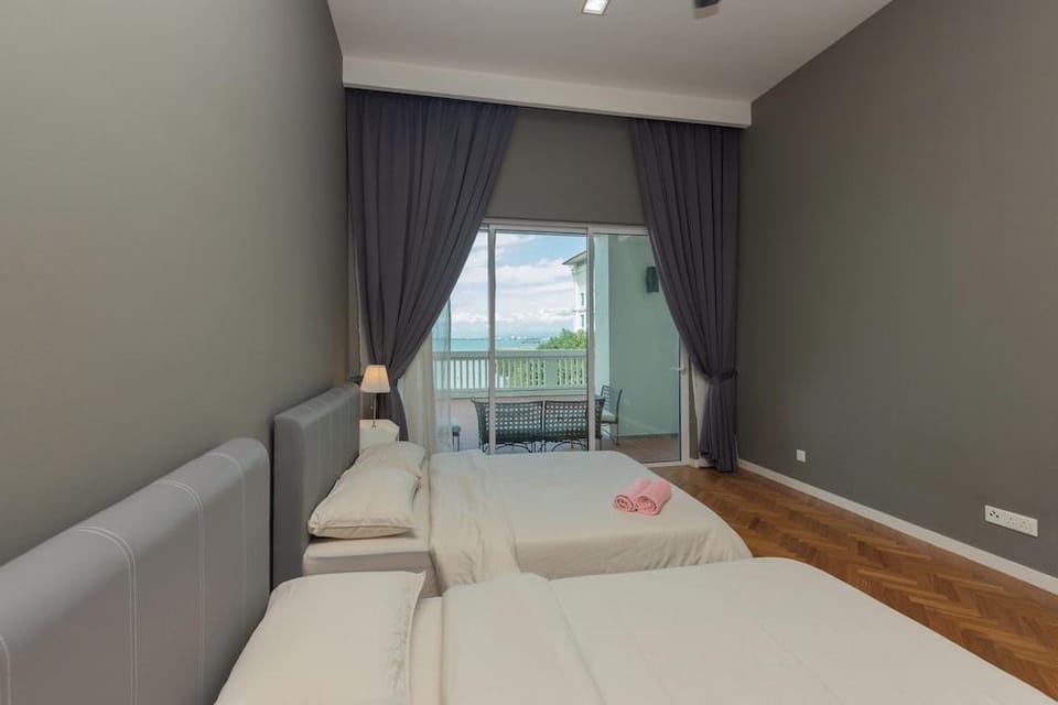 Straits Quay Waterside Suites Hotel in Malaysia
