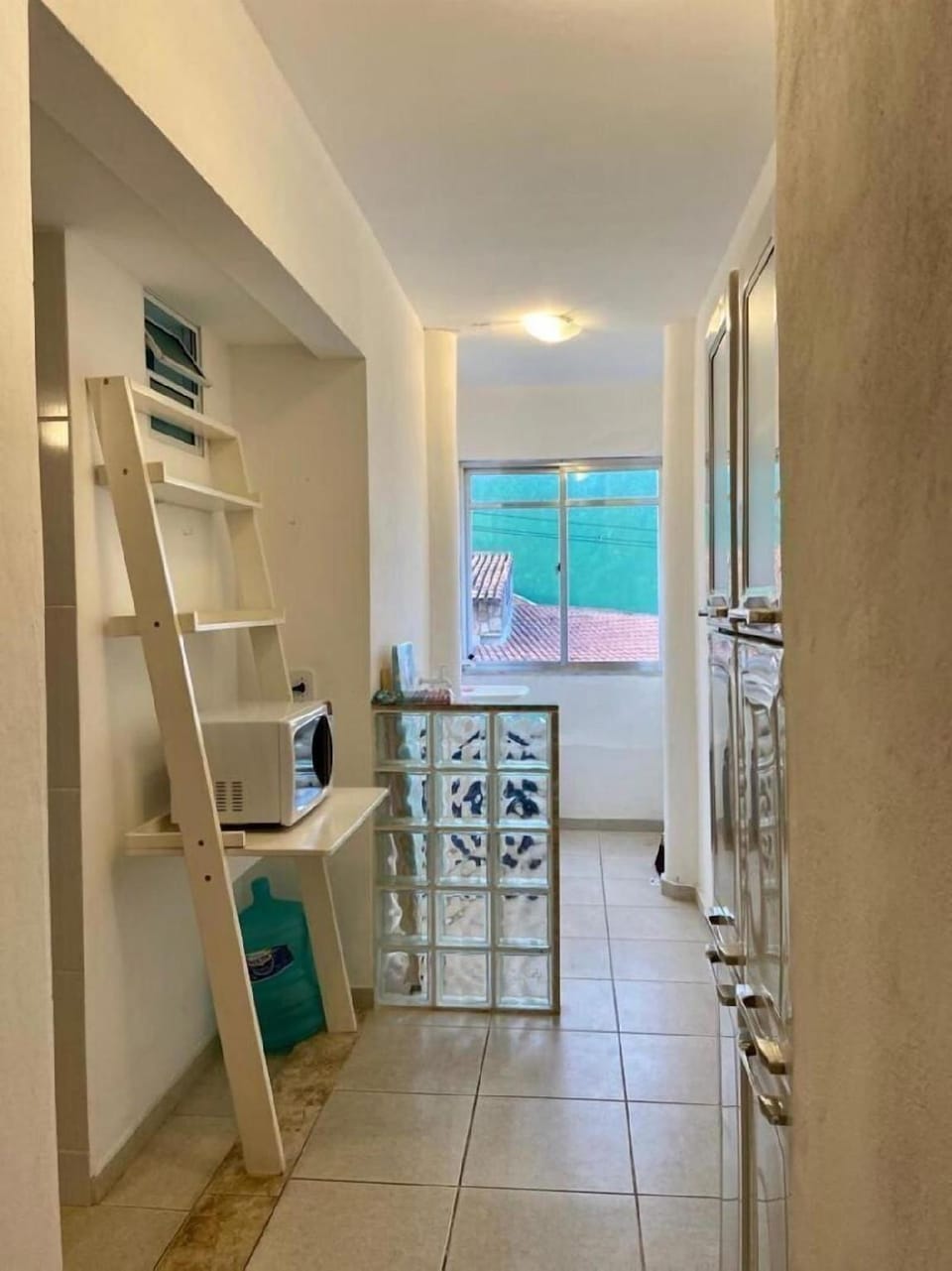 APARTAMENTO CHARMOSO 100 M PRAIA GRANDE Hotel in State of Rio de Janeiro