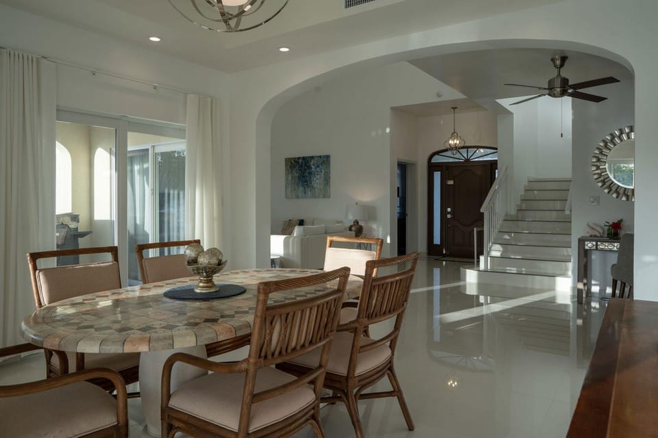 The Sapphire Villa Hotel in Long Bay Hills