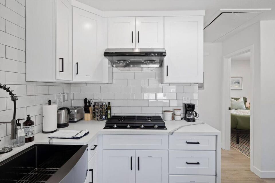 Cozy 1bd 1ba Sleeps 3 Close to Disney Hotel in Westminster