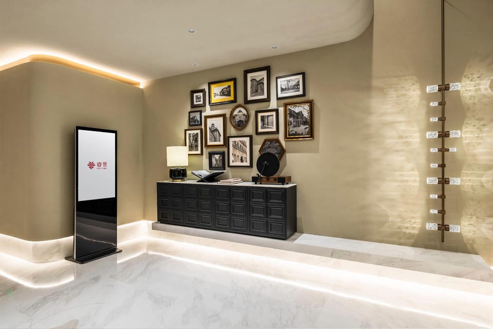 Kew Green Hotel 成都睿景酒店 Bed and Breakfast in Chengdu
