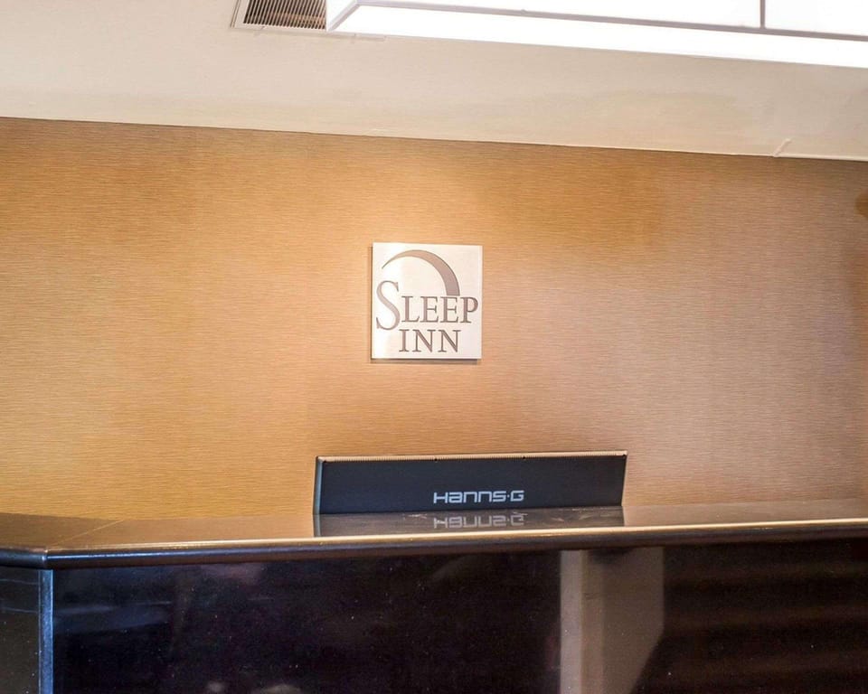 Sleep Inn Sea Tac Airport Hotel in Des Moines