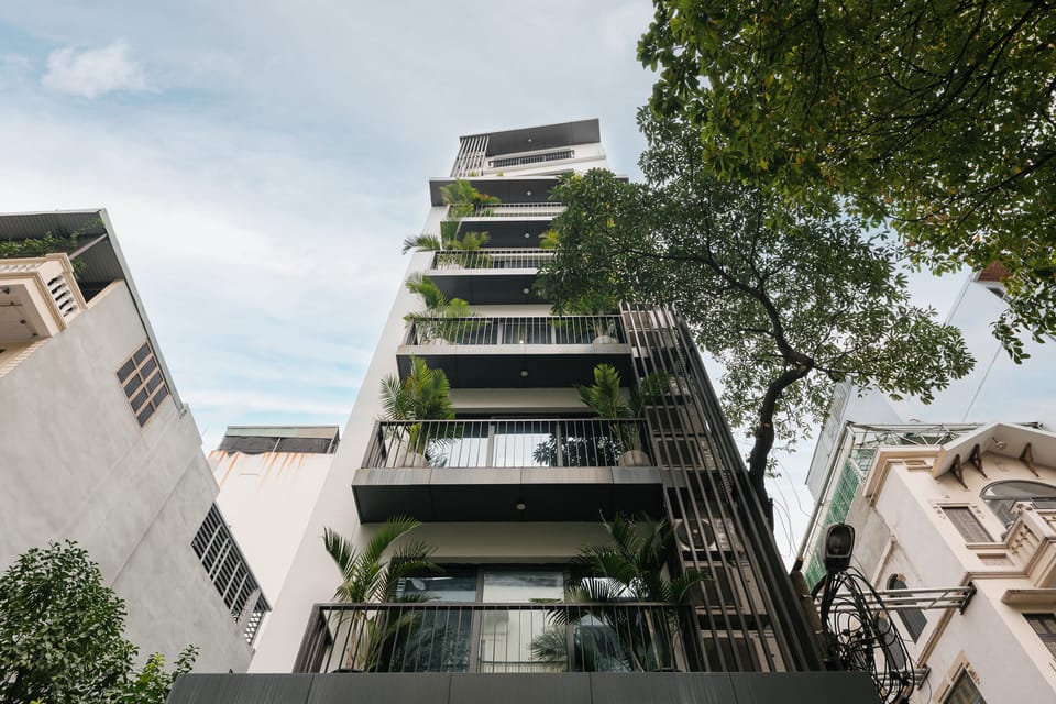 Lux Lake Ngọc Khánh Apartment hotel in Hanoi