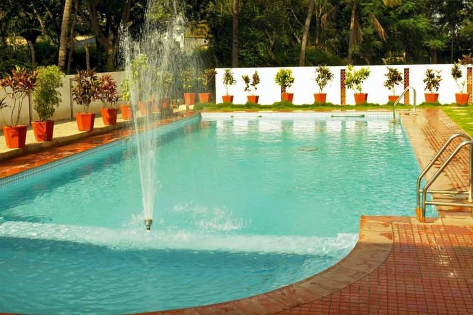 Sivaranjani Hotel Bed and Breakfast in Tamil Nadu