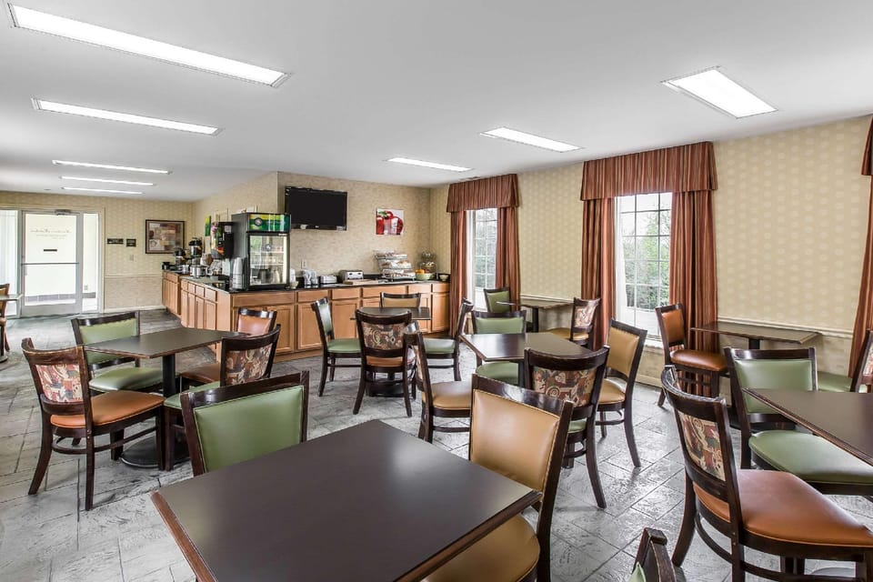 Quality Inn Crossville Near Cumberland Mountain State Park Hotel in Crossville