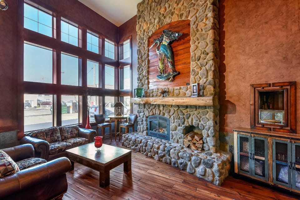 Kathryn Riverfront Inn, an Ascend Collection Hotel Hotel in Seaside