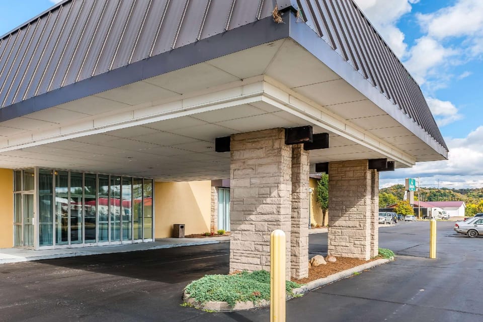 Quality Inn Gallipolis Hotel in Ohio
