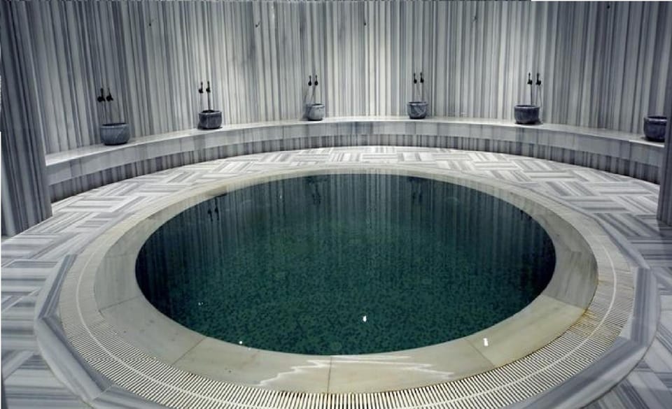 Hot spring bath