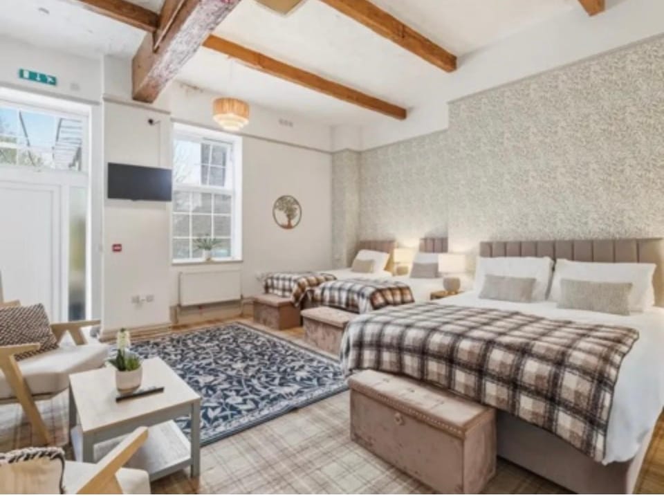 Suite room