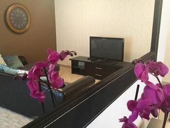 Elysium Accommodation Hotel in Bucharest