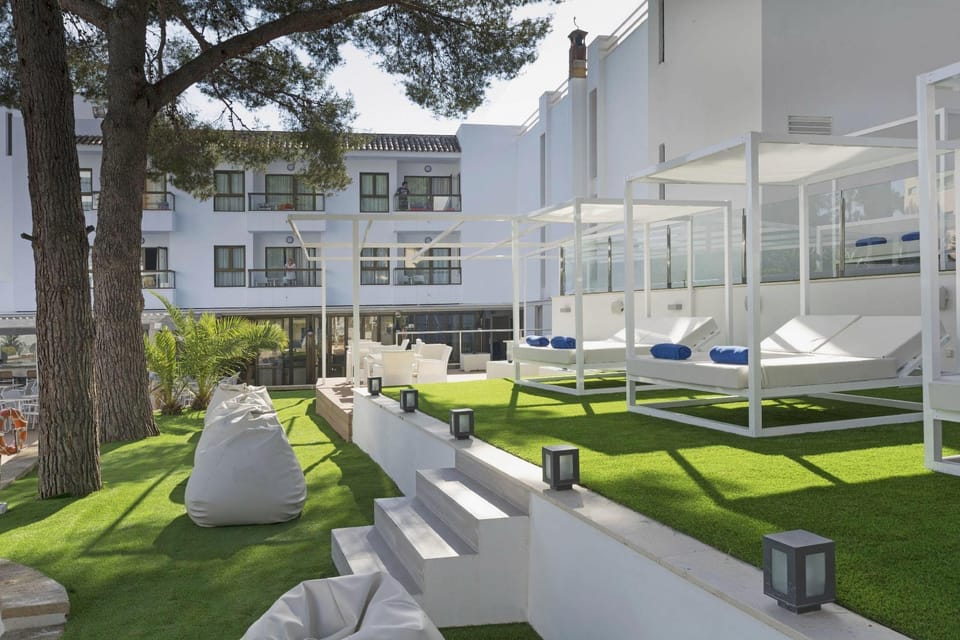 Ona Palmira Paguera Hotel in Serra de Tramuntana