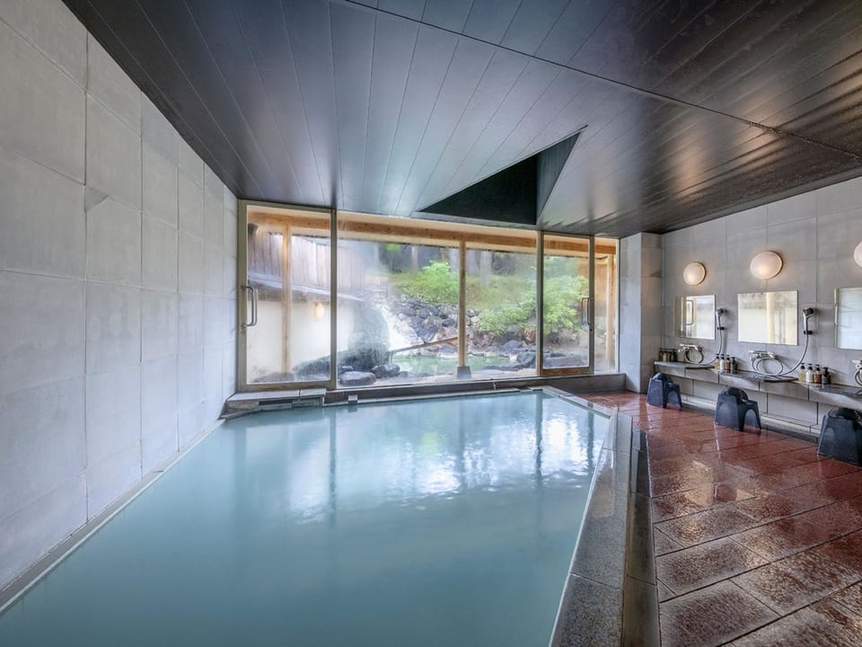 Hot spring bath