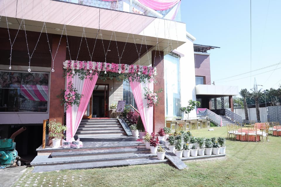 hotel chandraa celebrations dehradun  Hotel in Dehradun