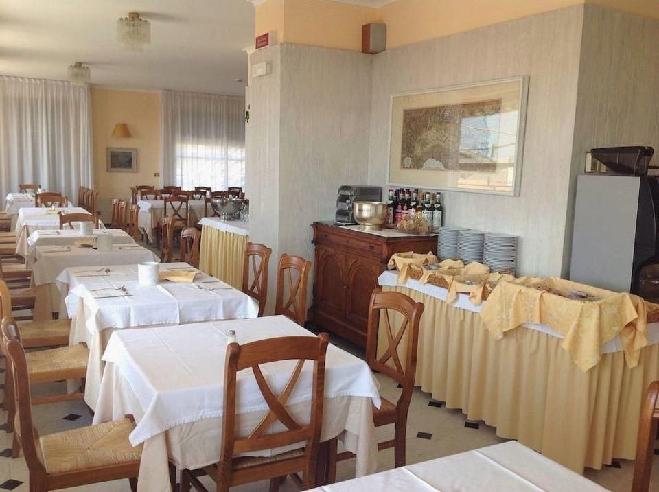 Hotel Tirreno Hotel in Lavagna