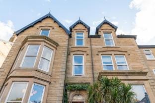 HY Hotel Hotel in Lytham St Annes