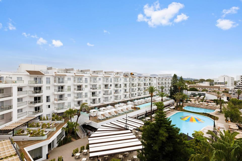 VIVA Sunrise Apartment hotel in Raiguer