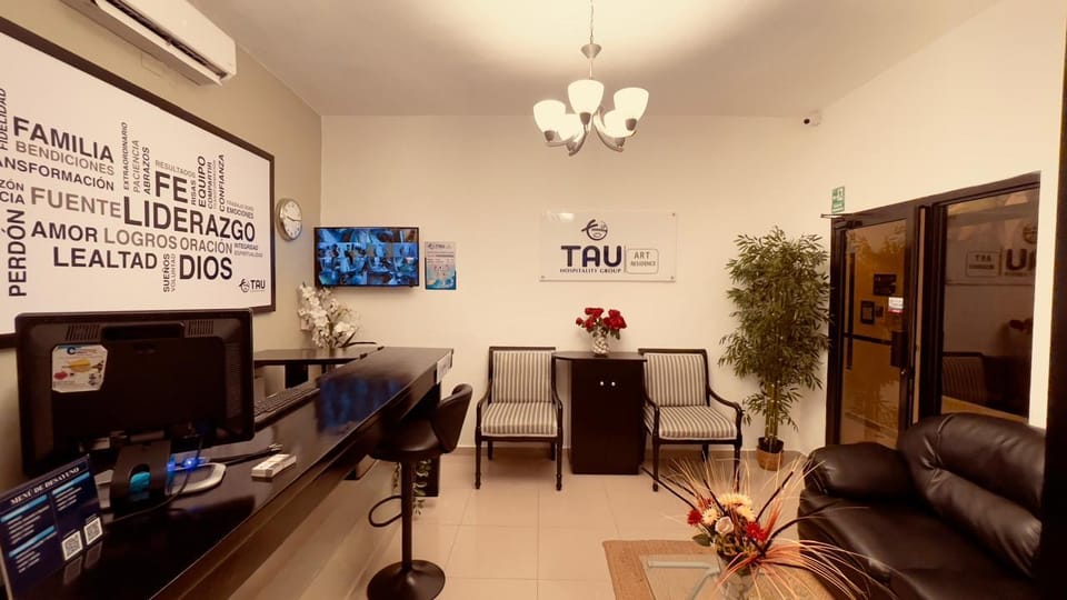 Tau Art Residence Hotel in Santo Domingo