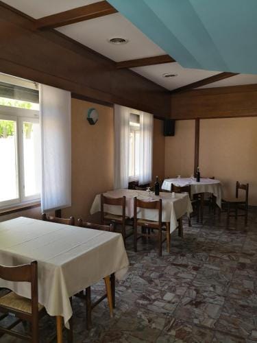 Trattoria Bar Oasi Hotel in Friuli-Venezia Giulia