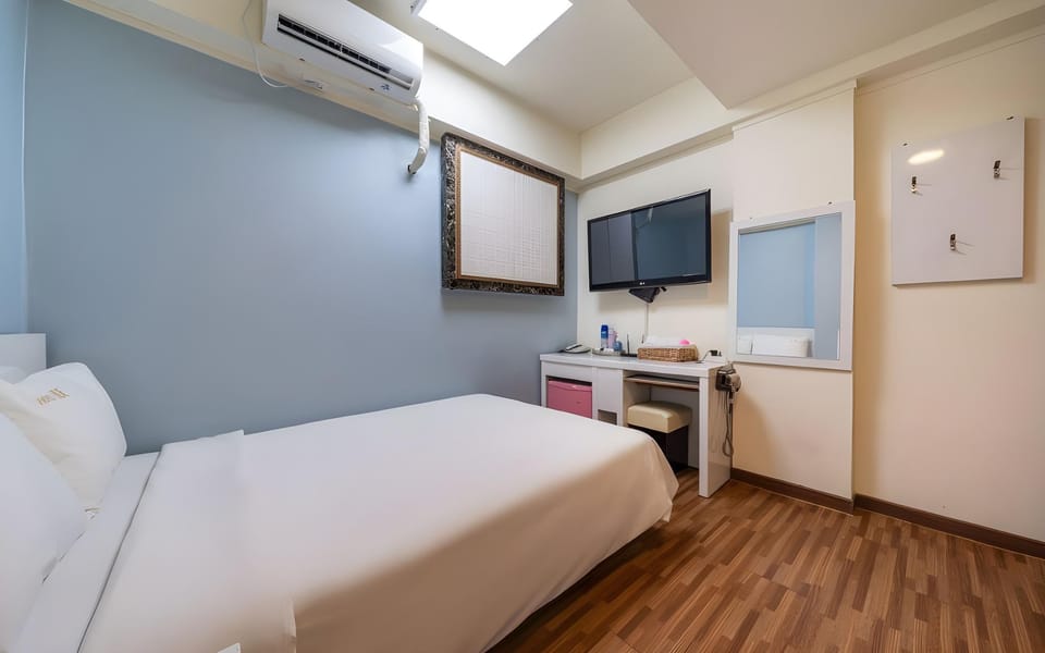 HUE hotel Motel in Seoul