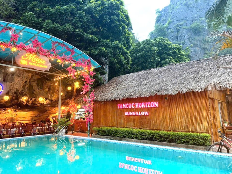 Tam Coc Horizon Bungalow Hotel in Laos