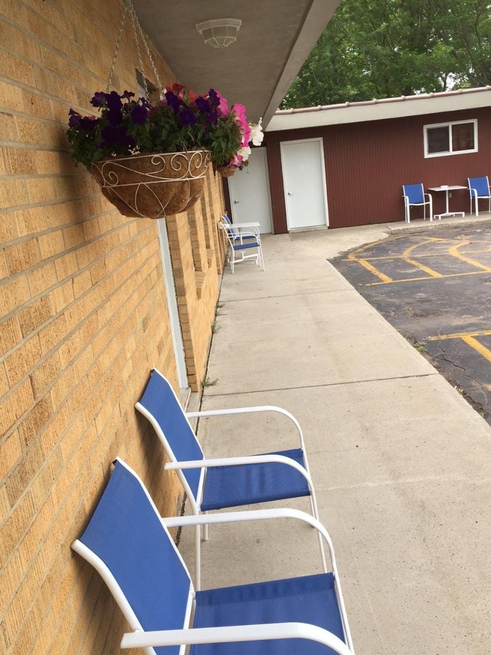 Highland Court Motel Motel in Minnesota