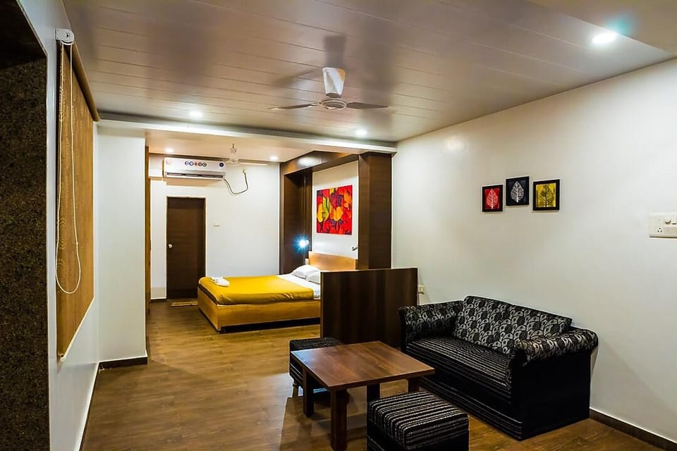 THE PRIDE Hotel in Maharashtra