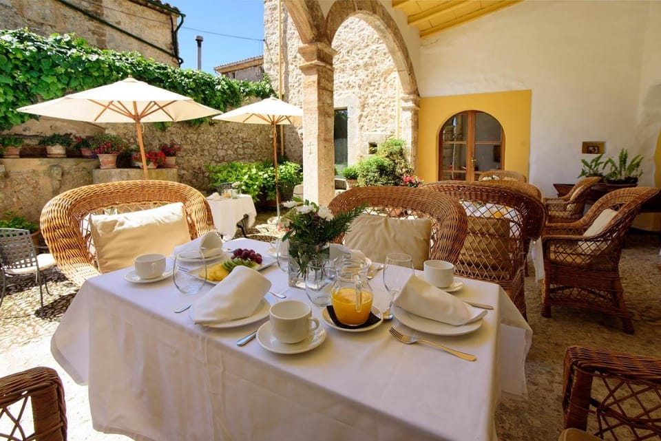 Finca Hotel Son Palou Hotel in Raiguer