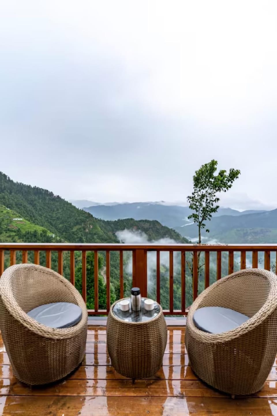Devan Wood Resort Hotel in Uttarakhand