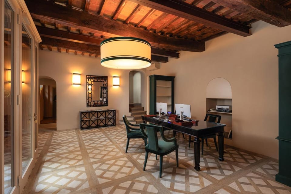 Palazzo Saloni Hotel in Montalcino