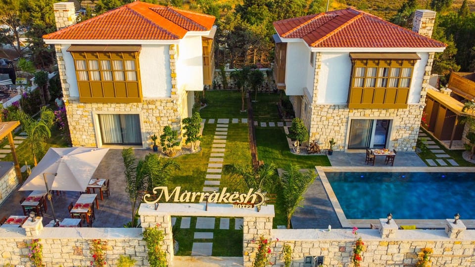 marrakesh alacati otel Bed and Breakfast in İzmir Province