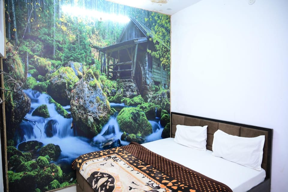 Hotel SG Plaza  Hotel in Uttarakhand