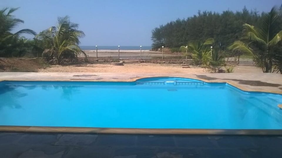 Blue Heaven Beach Resort Tarkarli  Resort in Maharashtra