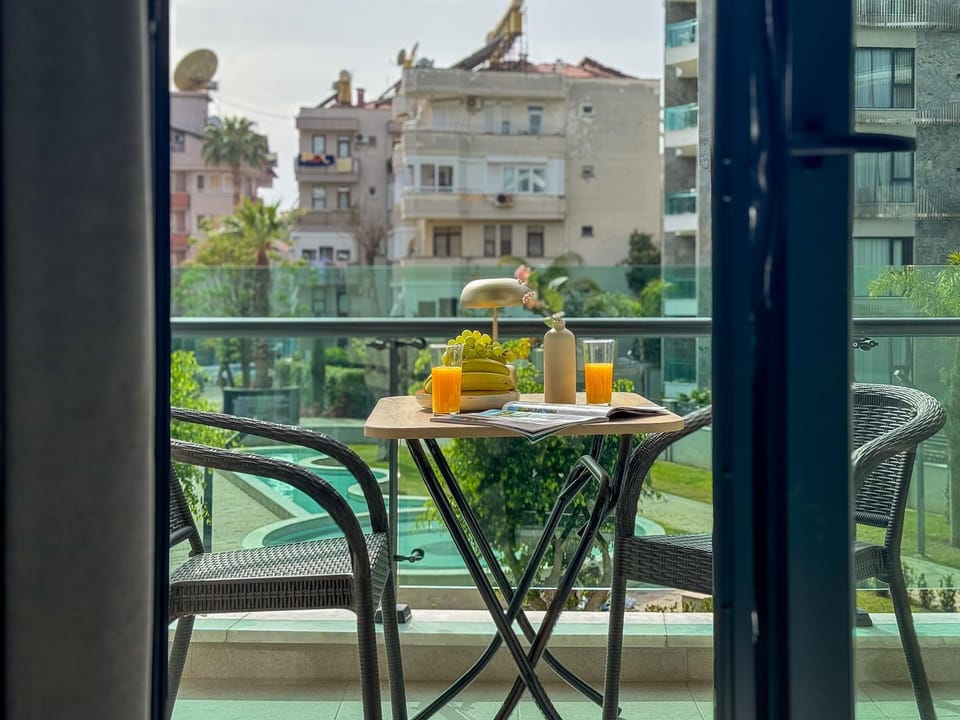 Апартаменты Qoople Legend 36 A-12 (1+1)  Apartment hotel in Alanya