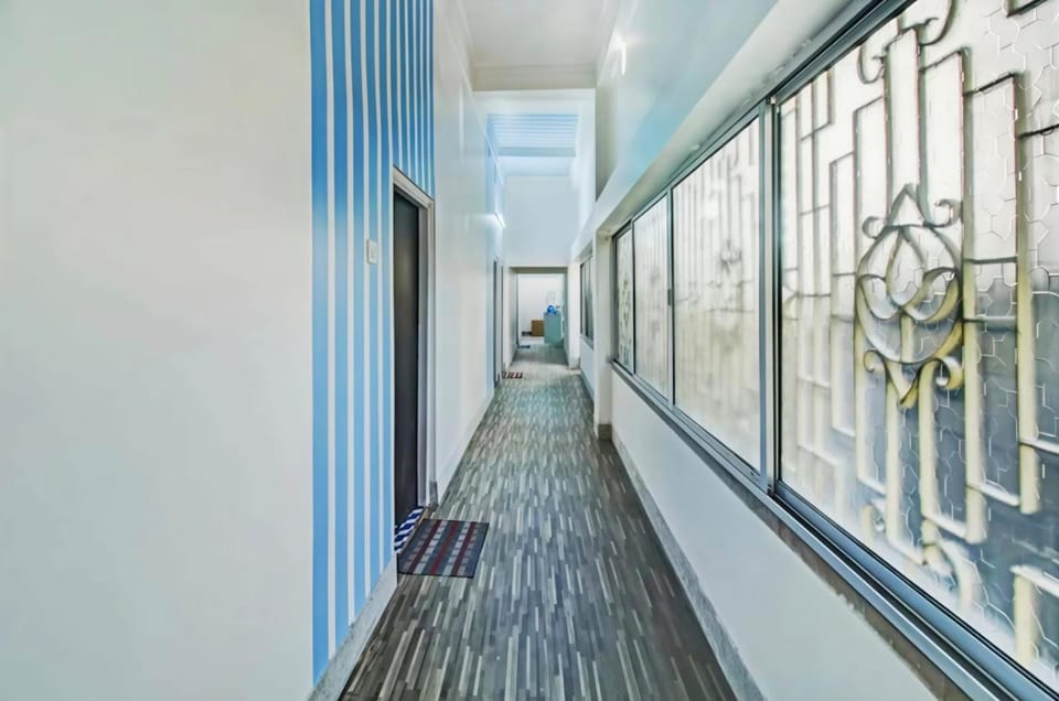 Nilay Guest House Hotel in Kolkata