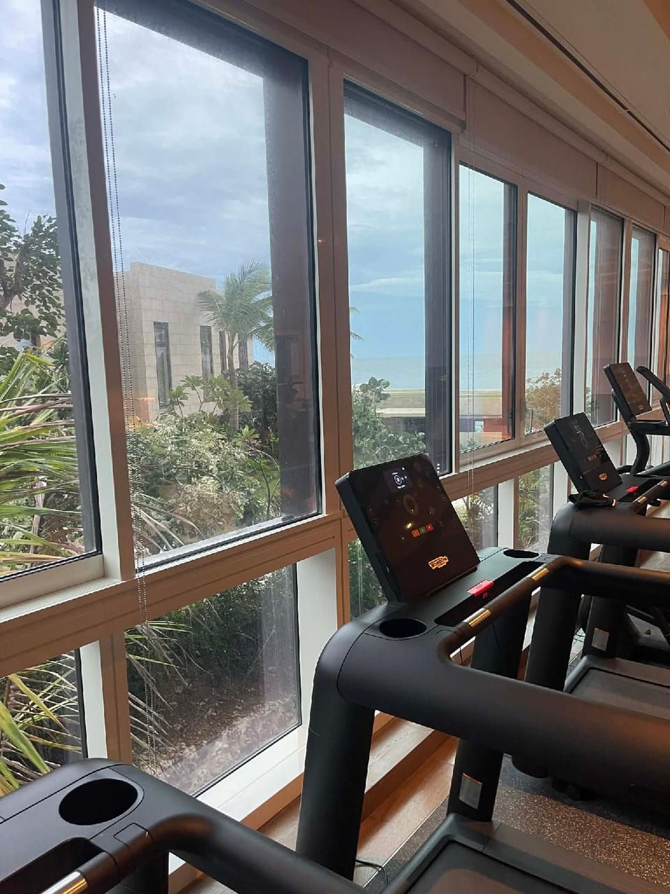 Mactan, Cebu One bedroom beach unit Resort in Lapu-Lapu City