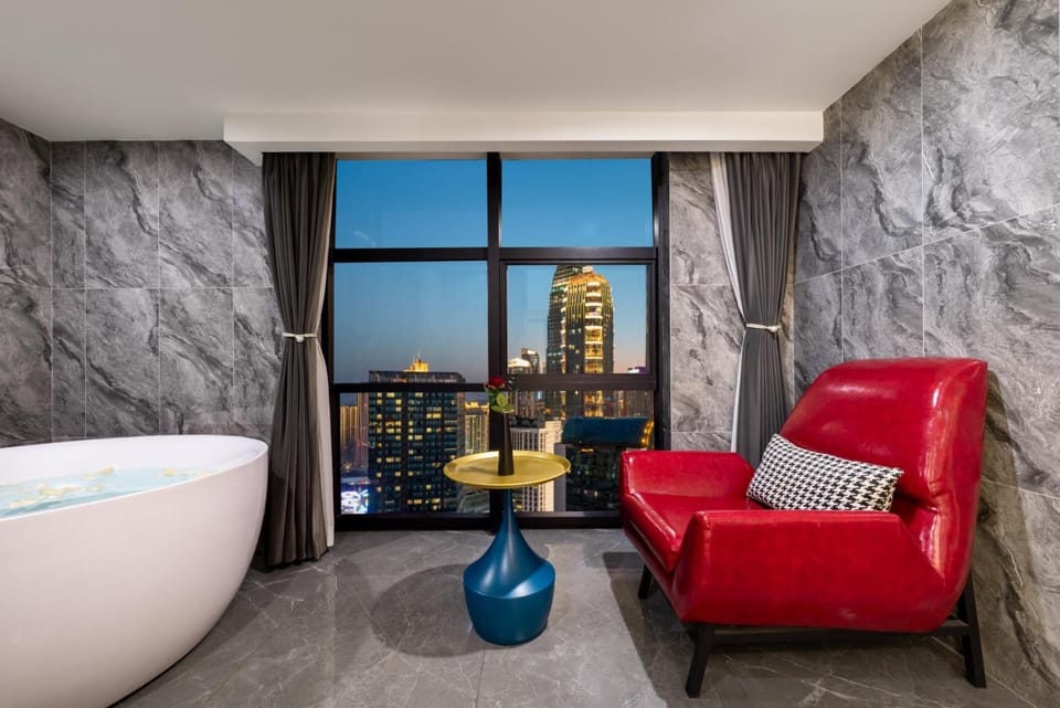 TheMove River View Hotel -Chongqing Jiefangbei Hongyadong Branch Hotel in China