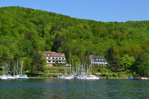 Seehotel Andree & Gastehaus Seehof Hotel in Hesse
