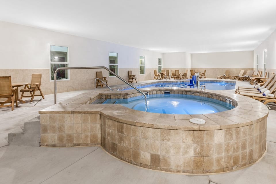 Holiday Inn Hotel & Suites Oklahoma City North By IHG Hotel in Oklahoma City