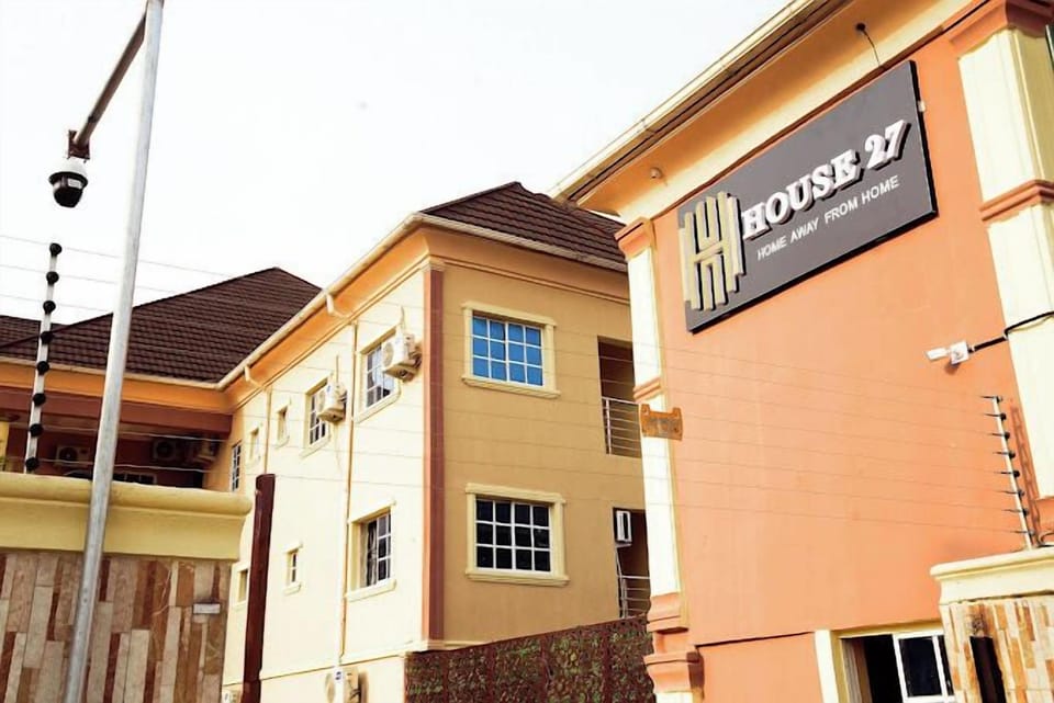 House 27 Hotel in Lagos