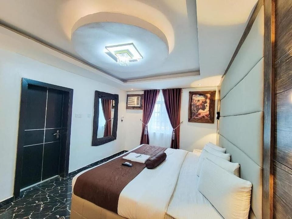 Presken Bank Anthony Hotel in Lagos