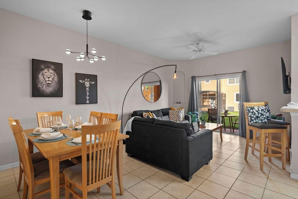 Regal Oaks Resort Hotel in Osceola County