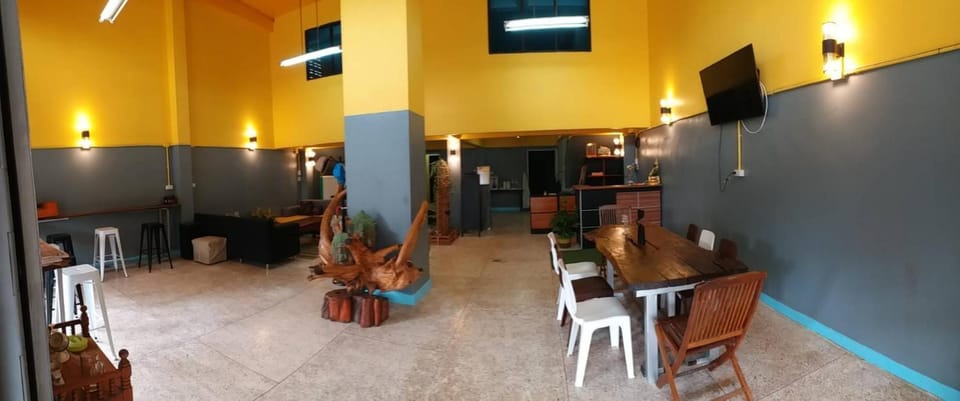 Shared lounge/TV area