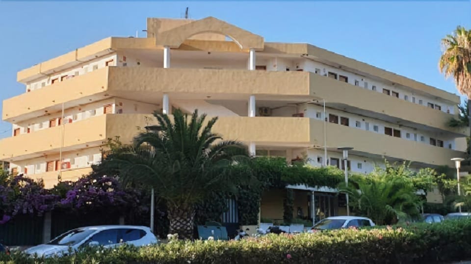 Alper Apartments Hotel in Serra de Tramuntana