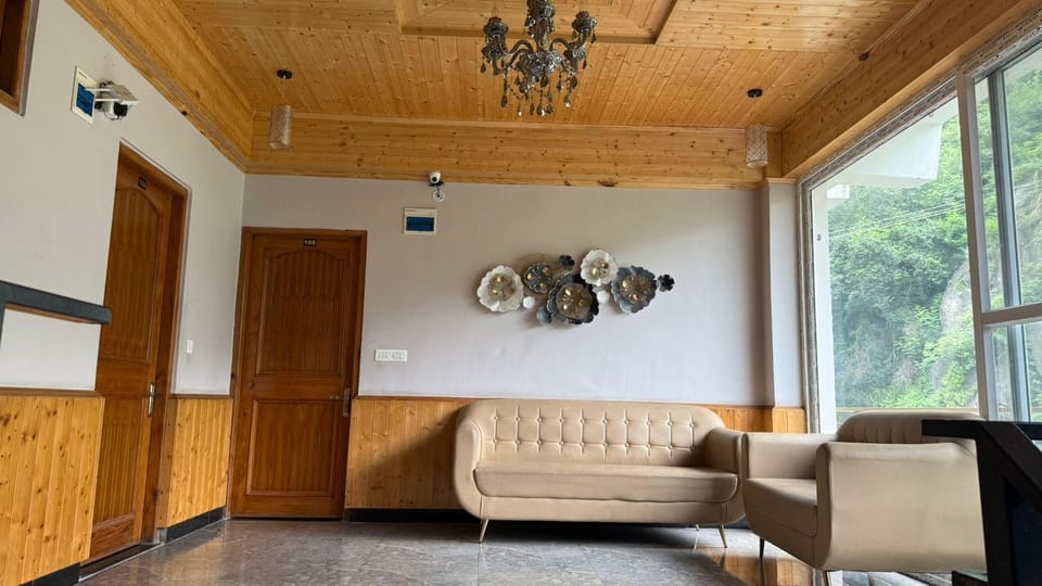The Kalath House Hotel in Manali