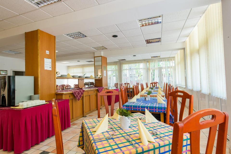 Nostra Hotel Siófok Bed and Breakfast in Siófok