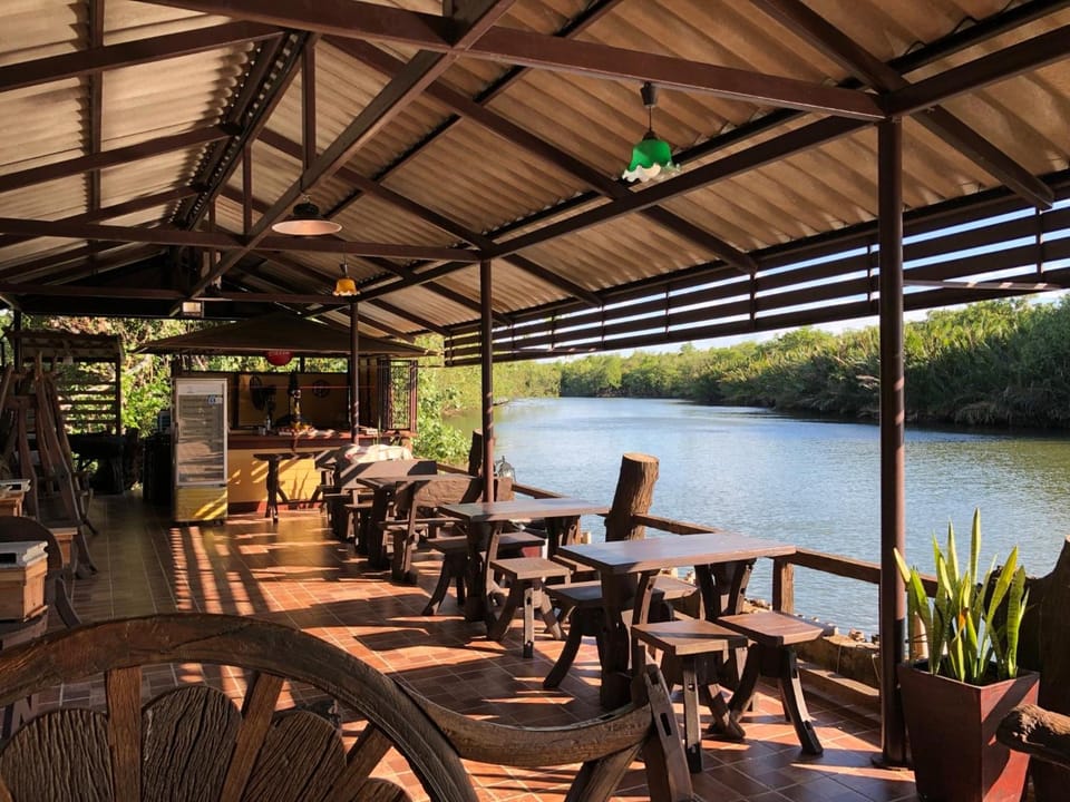 Pop Riverside Homestay Apartment hotel in Trat Changwat