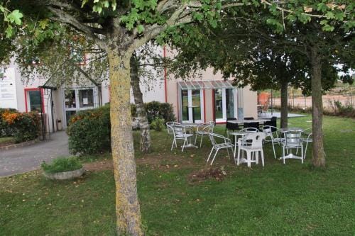 Fasthotel Montereau - Esmans Hotel in Île-de-France