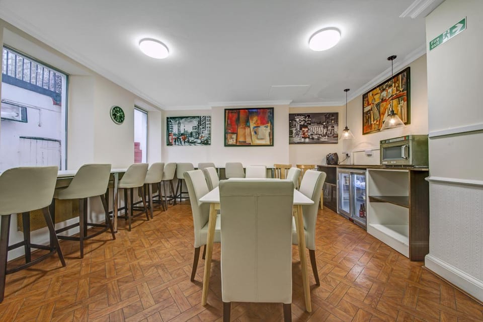 OYO 24 Sussex, London Paddington Hotel in City of Westminster