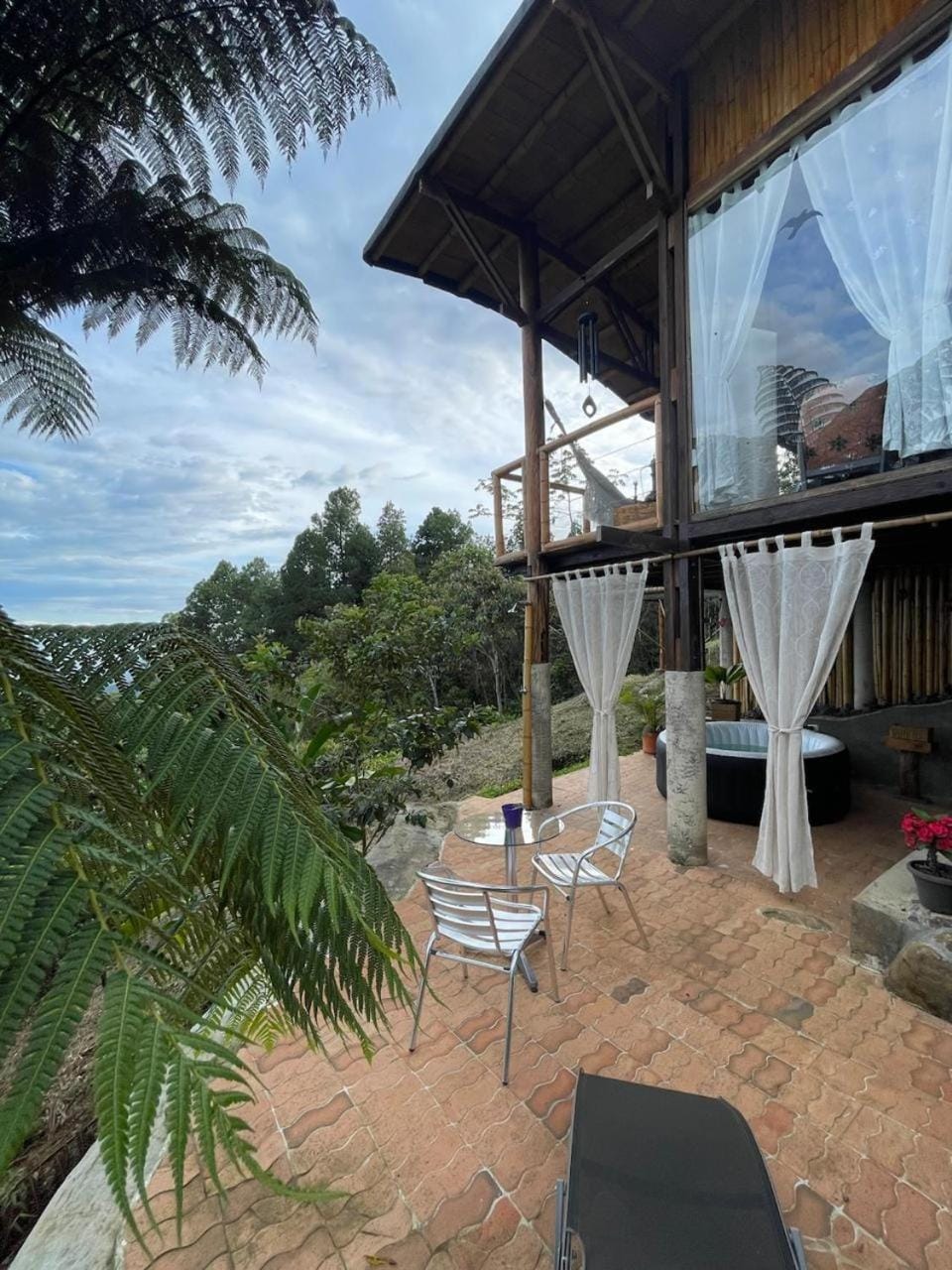 Lunanueva Lodge in Valle del Cauca