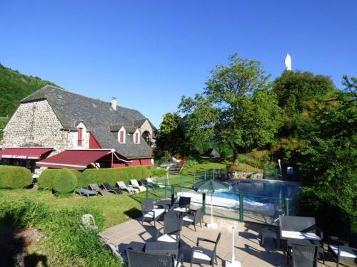 Auberge de l'Aspre Inn in Auvergne-Rhône-Alpes